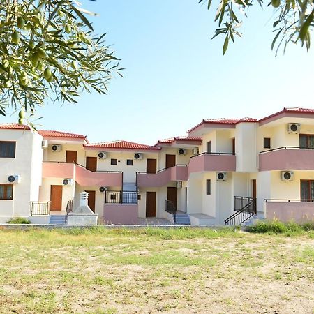 Skentos Apartments Sea View ポリフロノ エクステリア 写真