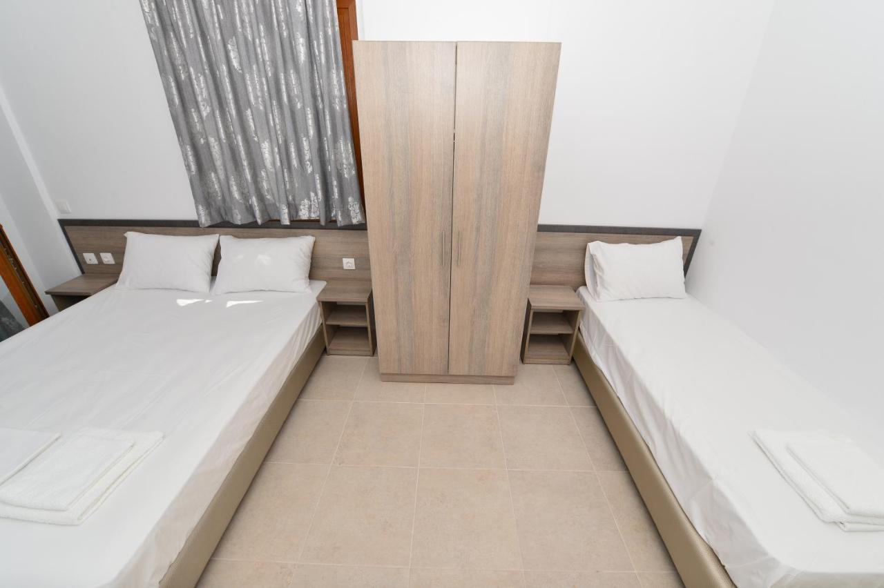 Skentos Apartments Sea View ポリフロノ エクステリア 写真