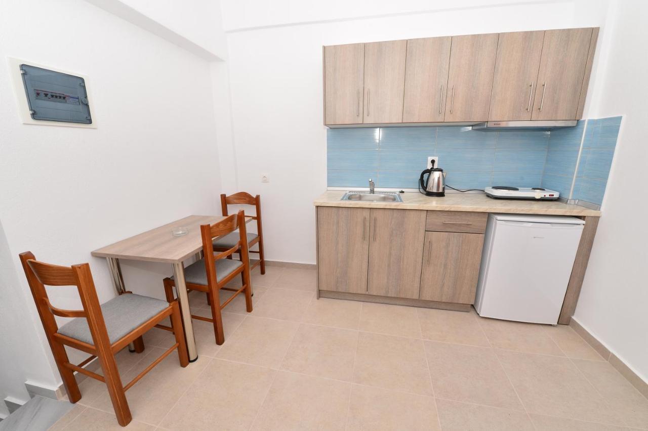 Skentos Apartments Sea View ポリフロノ エクステリア 写真